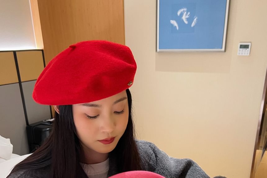 Plain Beret Hat