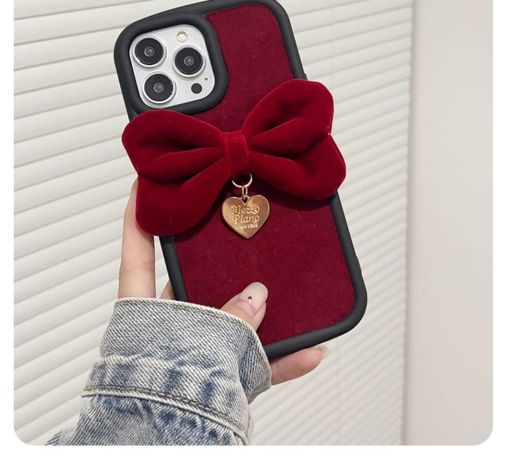Bow Case Phone