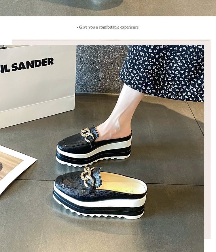 Platform Chain Loafer Mules Detail