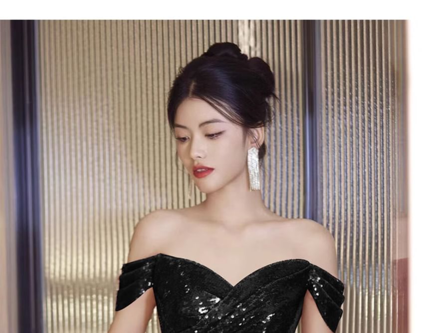 Ruched Trained Off-Shoulder Plain Sequin Mermaid Gown Slit Evening