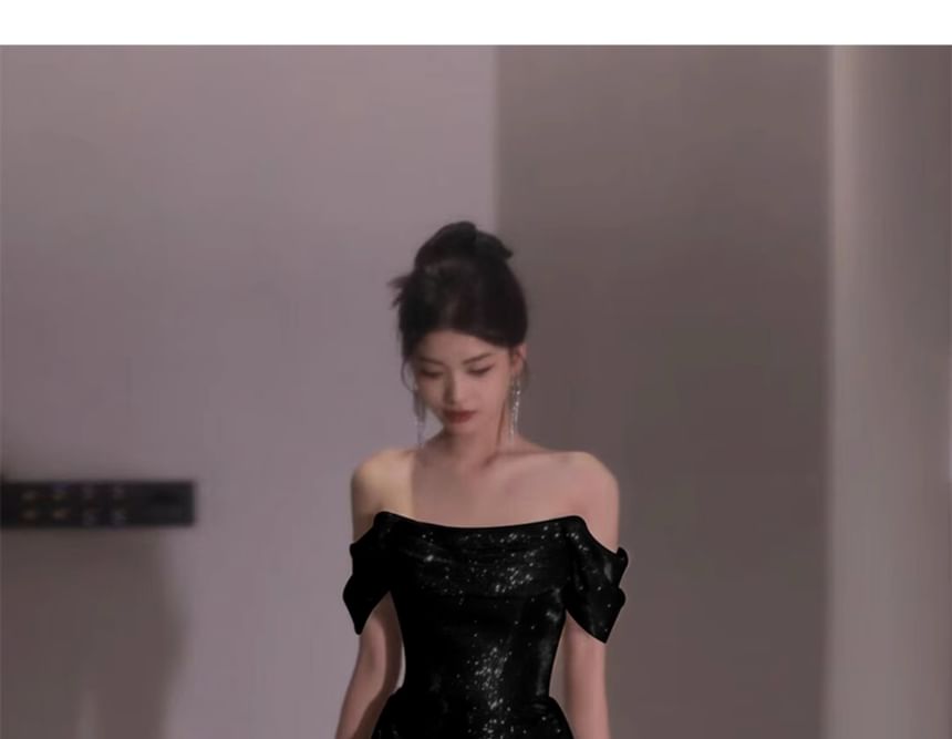 Plain Off-Shoulder Ruched Evening Gown A-Line Glitter