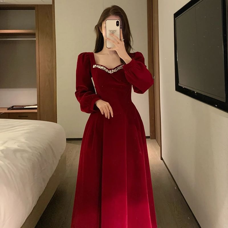 Evening Plain A-Line V-Neck Gown Rhinestone Accent Long-Sleeve