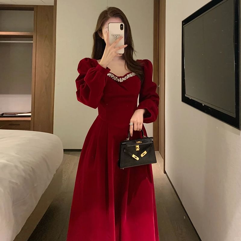 Evening Plain A-Line V-Neck Gown Rhinestone Accent Long-Sleeve