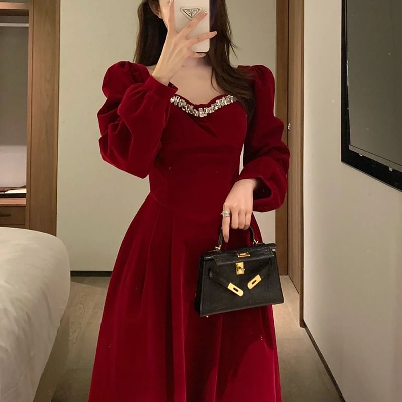 Evening Plain A-Line V-Neck Gown Rhinestone Accent Long-Sleeve