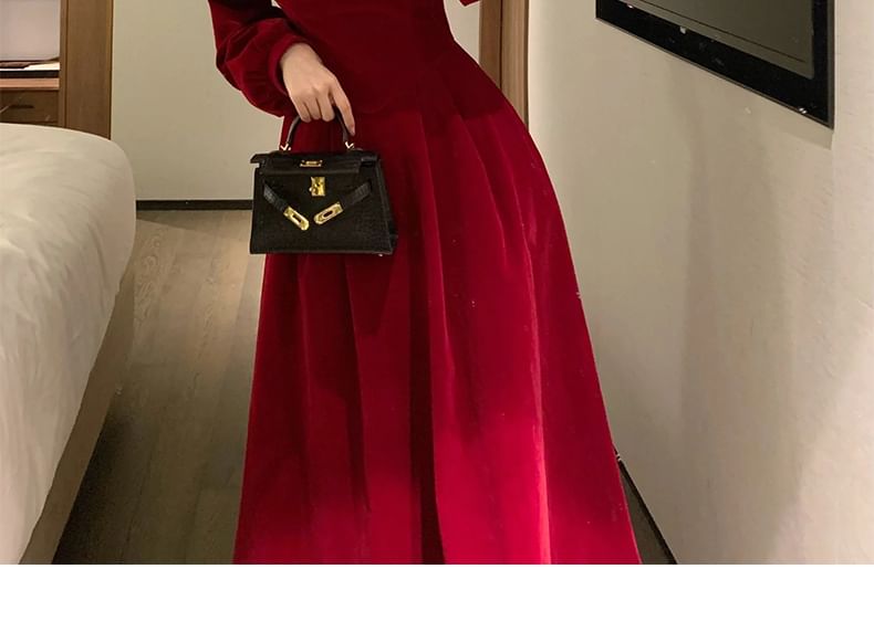 Evening Plain A-Line V-Neck Gown Rhinestone Accent Long-Sleeve