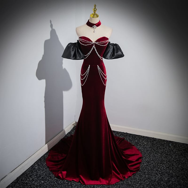 Sweetheart Trained Gown Off Sheath Chained Shoulder Neckline Evening