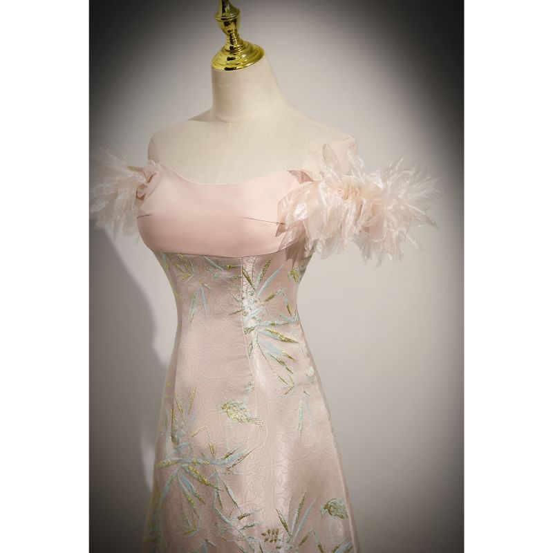 Print Off Evening A-Line Shoulder Gown