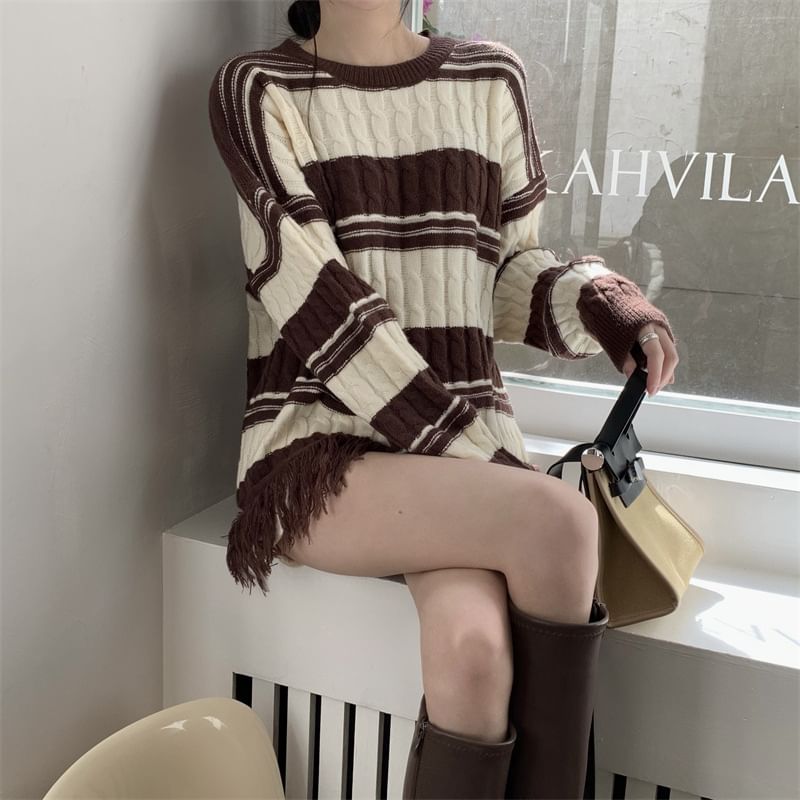 Loose-Fit Frayed Striped Sweater