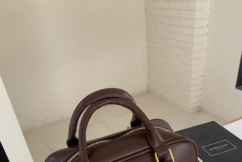 Crossbody Faux Leather Handle Top Plain Bag