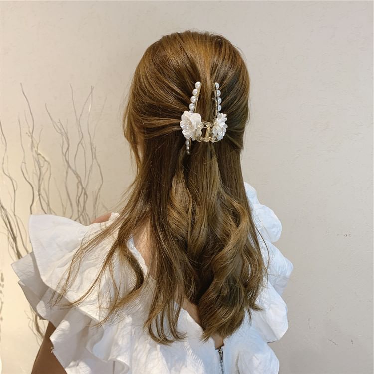 Floral Acrylic Faux Pearl Clamp Hair