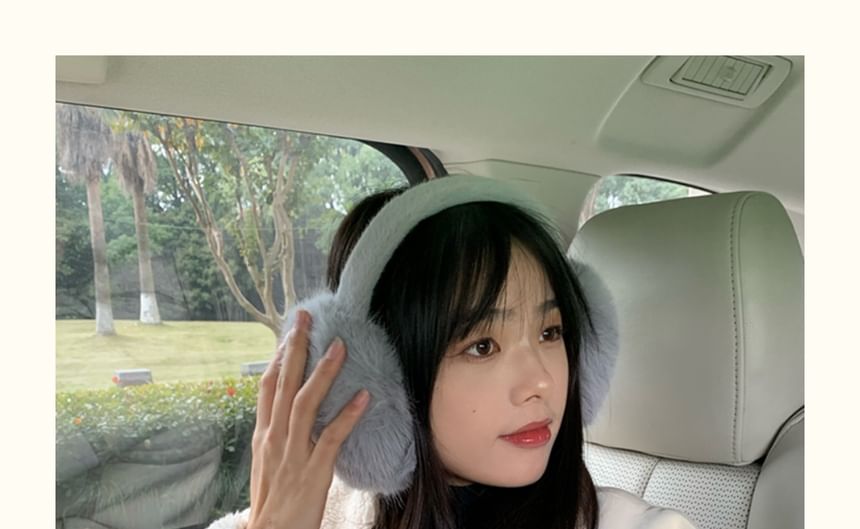 Cache-oreilles moelleux et simples