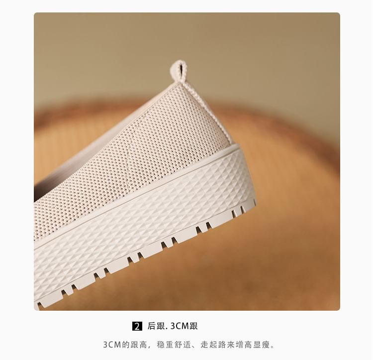 Trim Contrast Platform Slip-Ons