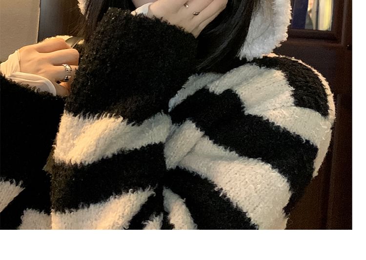 Ear Bonnet Chenille Hat Bear