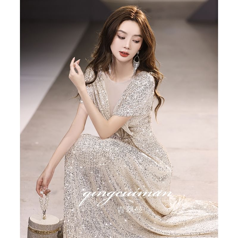 A-Line Plain Sequin V-Neck Gown Evening Short-Sleeve