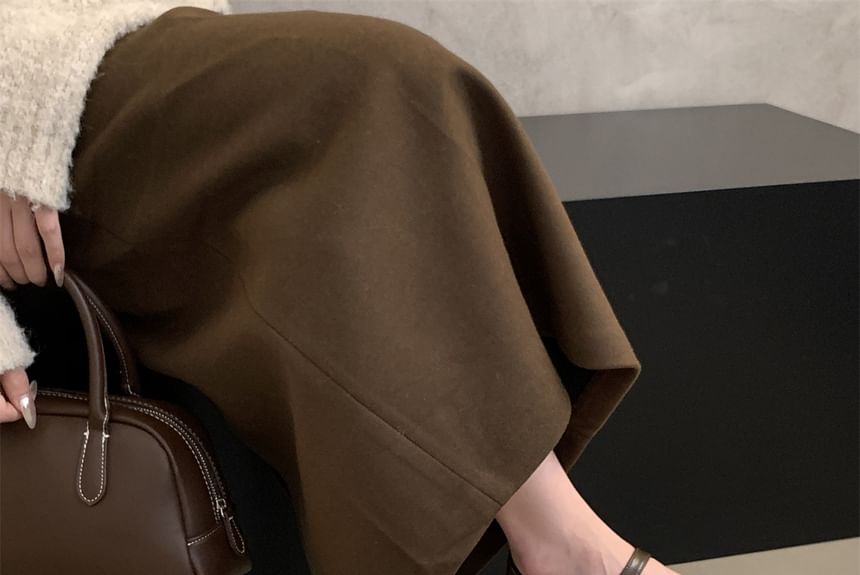 Mary Toe Square Jane Flats