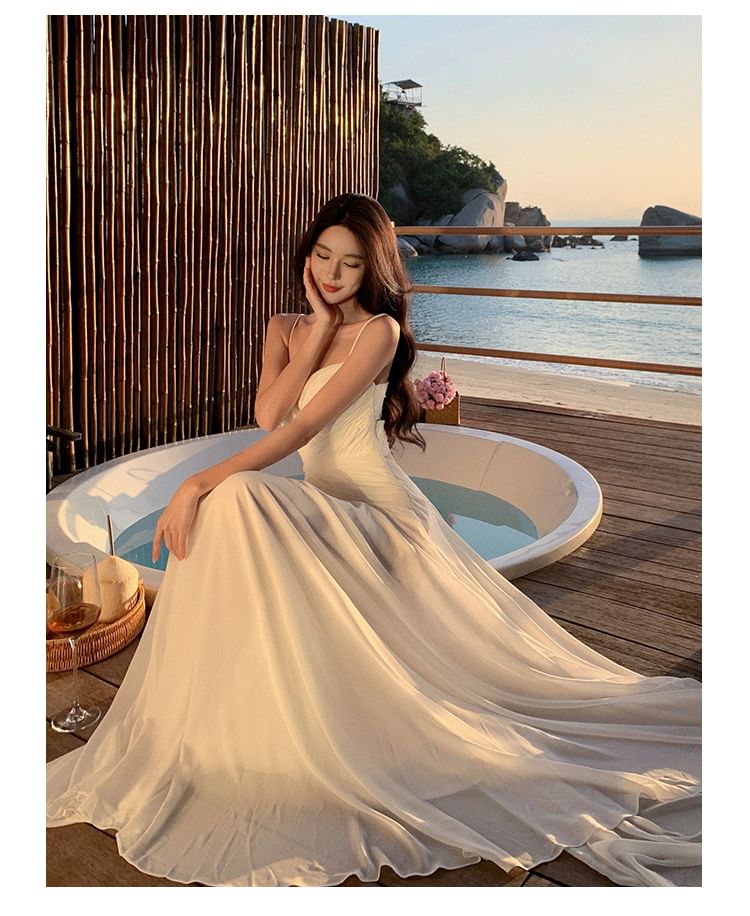 Spaghetti Strap Neckline A-Line Sweetheart Plain Dress Maxi