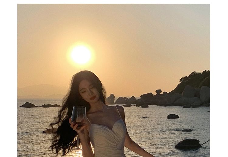 Spaghetti Strap Neckline A-Line Sweetheart Plain Dress Maxi