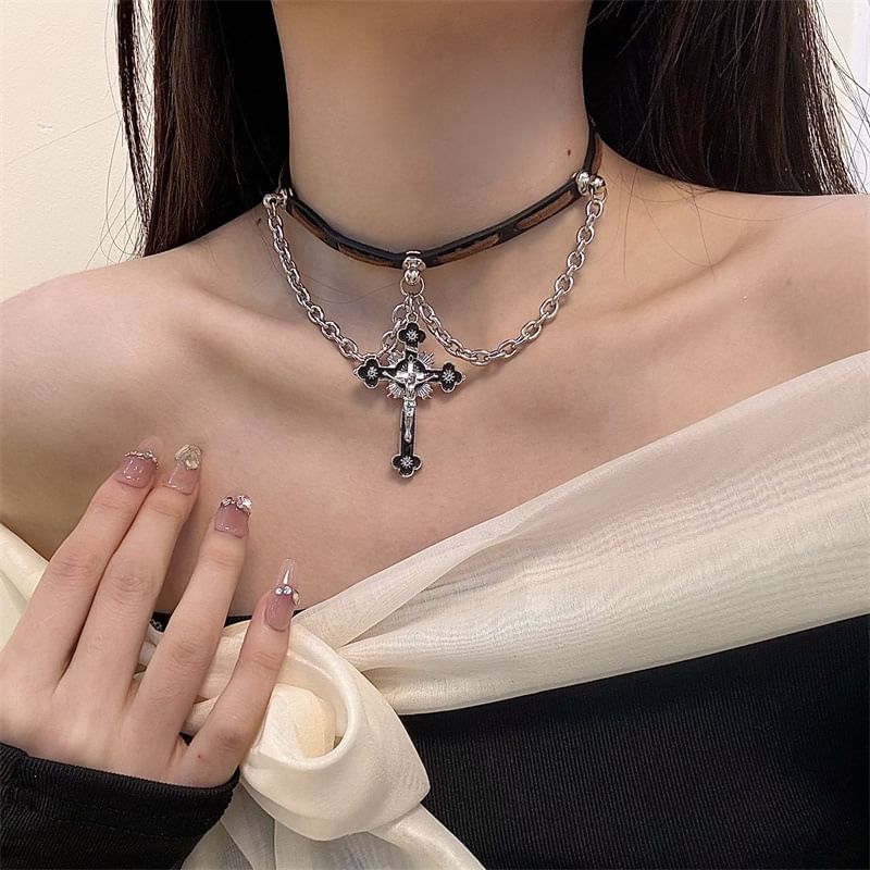 Faux Leather Choker Chained Layered