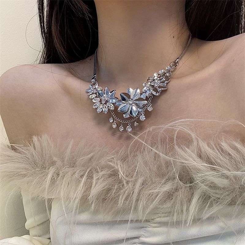 Floral Fringed Rhinestone Necklace