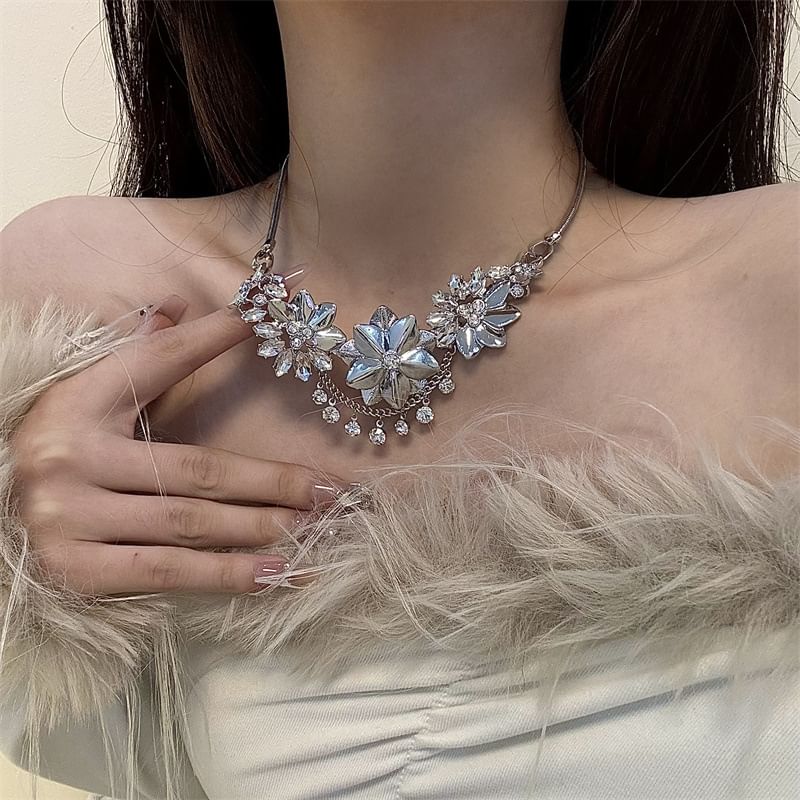 Floral Fringed Rhinestone Necklace