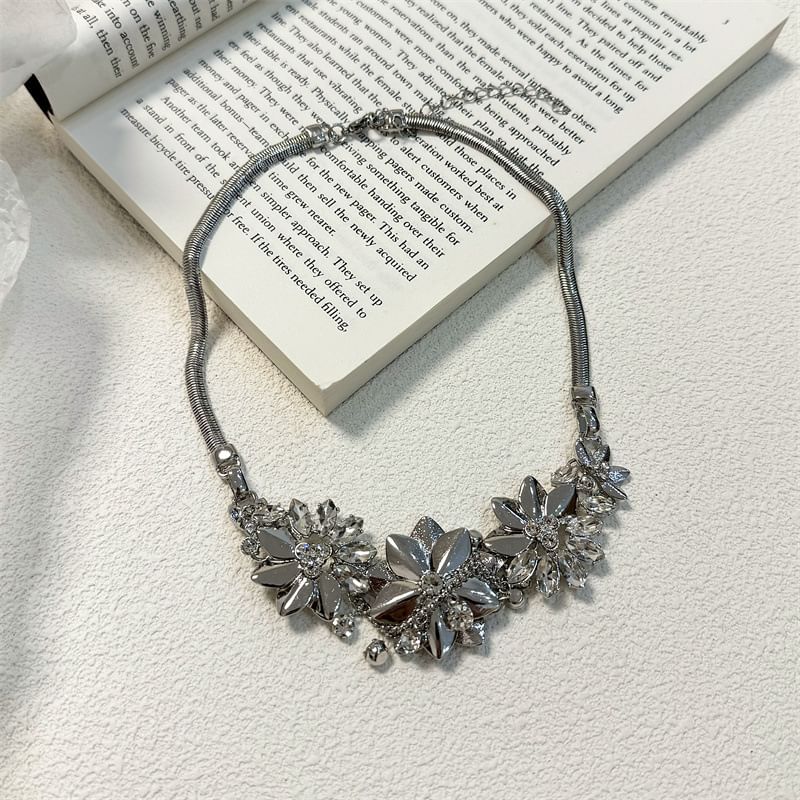 Floral Fringed Rhinestone Necklace
