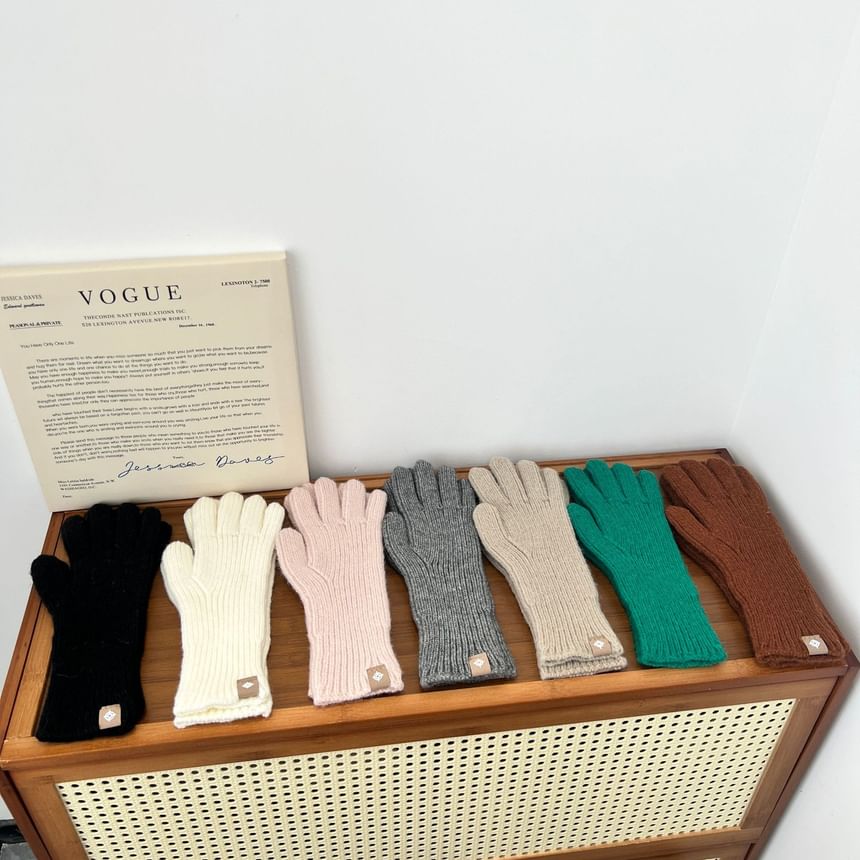 Ribbed Plain Knit Gloves