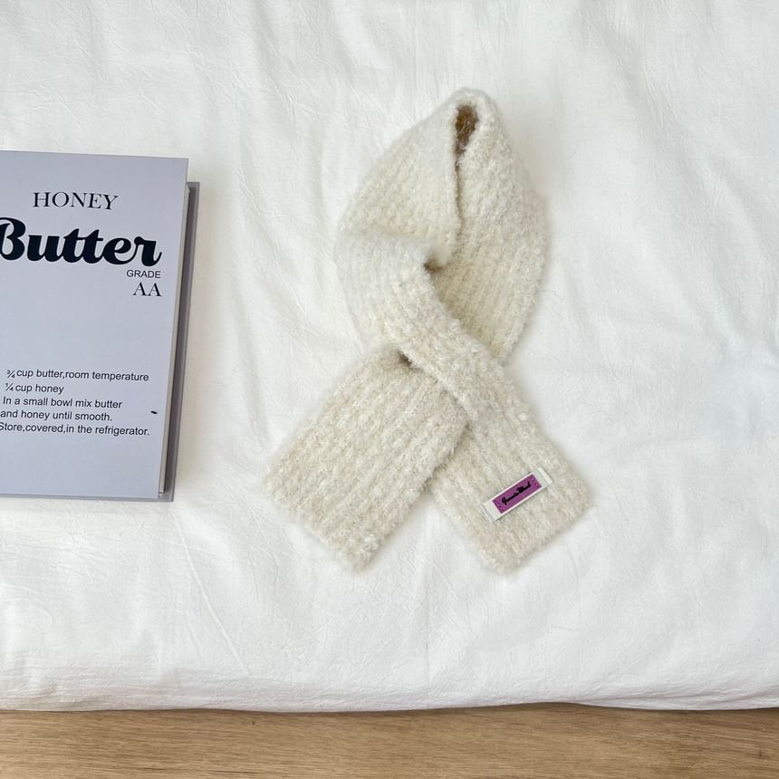 Criss Scarf Cross Light Knit