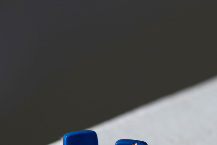 Stud Ceramic Earring Square