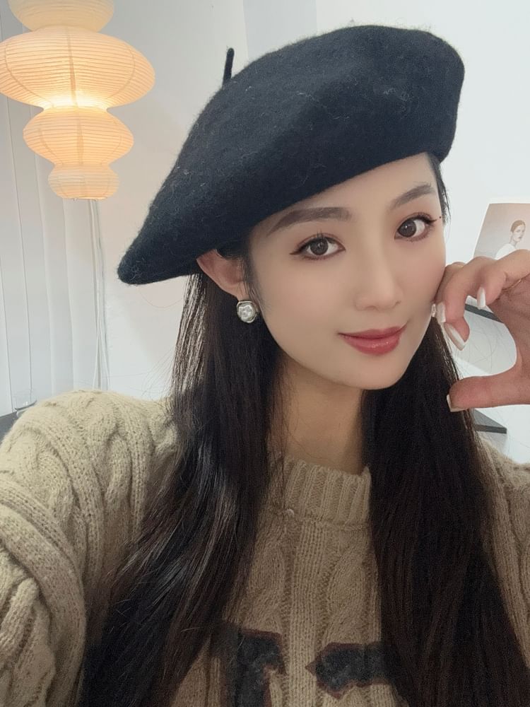 Faux Ear Pearl Irregular Stud