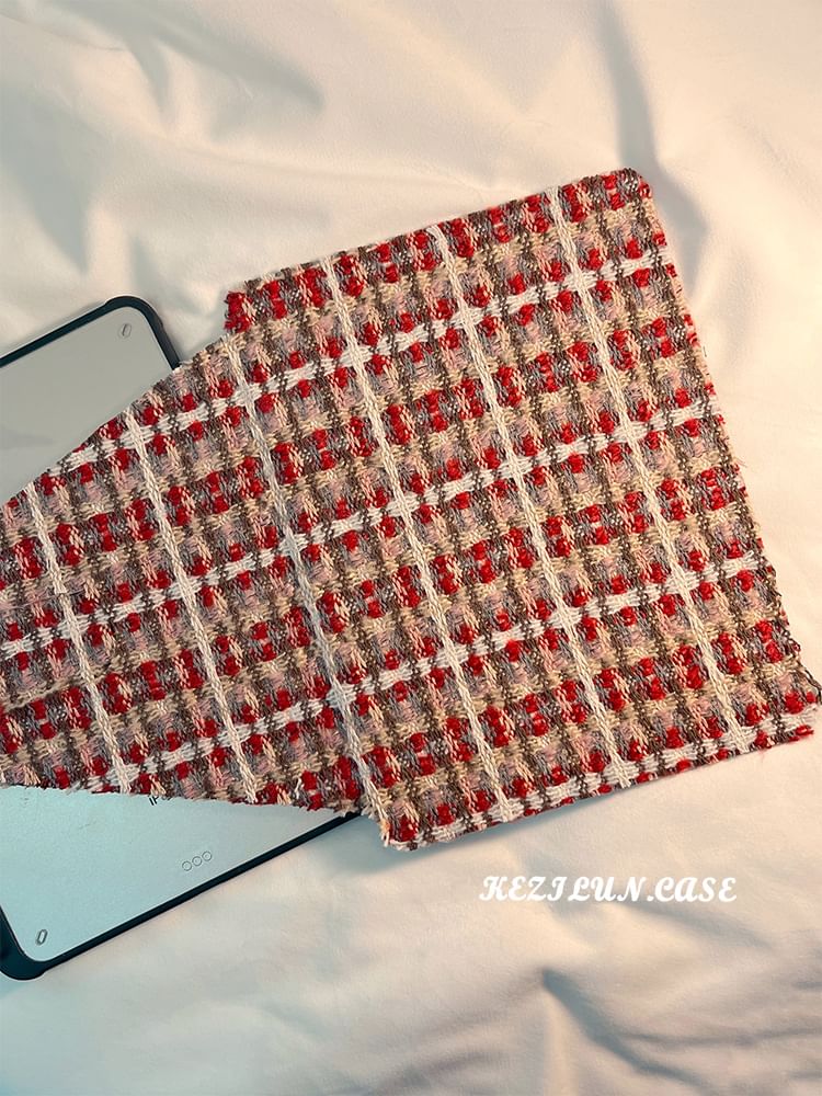 Plaid Case Knit iPad
