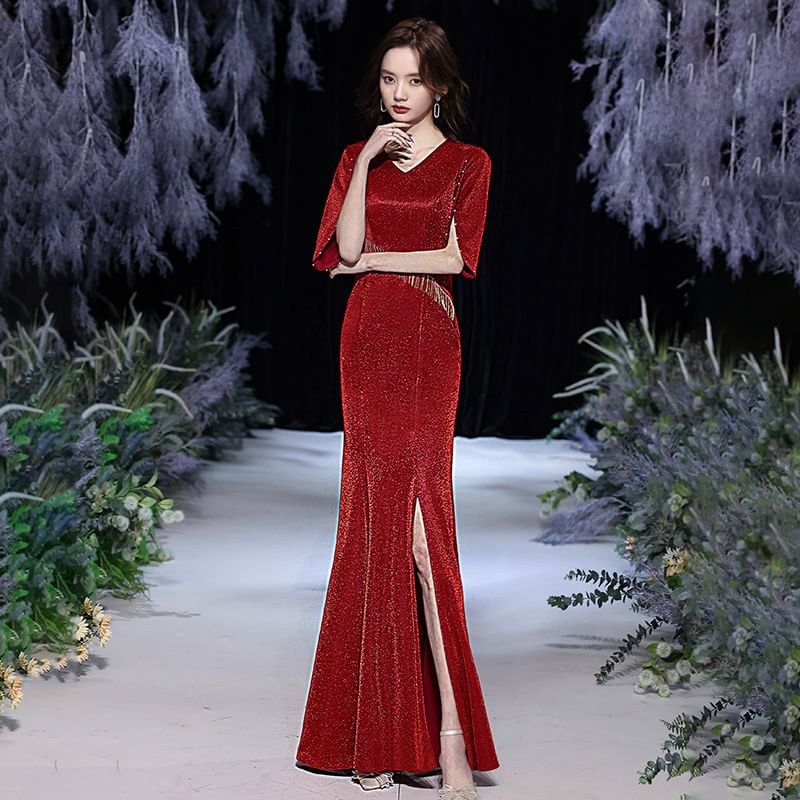 Glitter Elbow-Sleeve V-Neck Mermaid Slit Evening Fringed Gown Plain