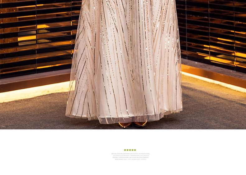 V-Neck Short-Sleeve Plus Size A-Line Shiny Gown Evening