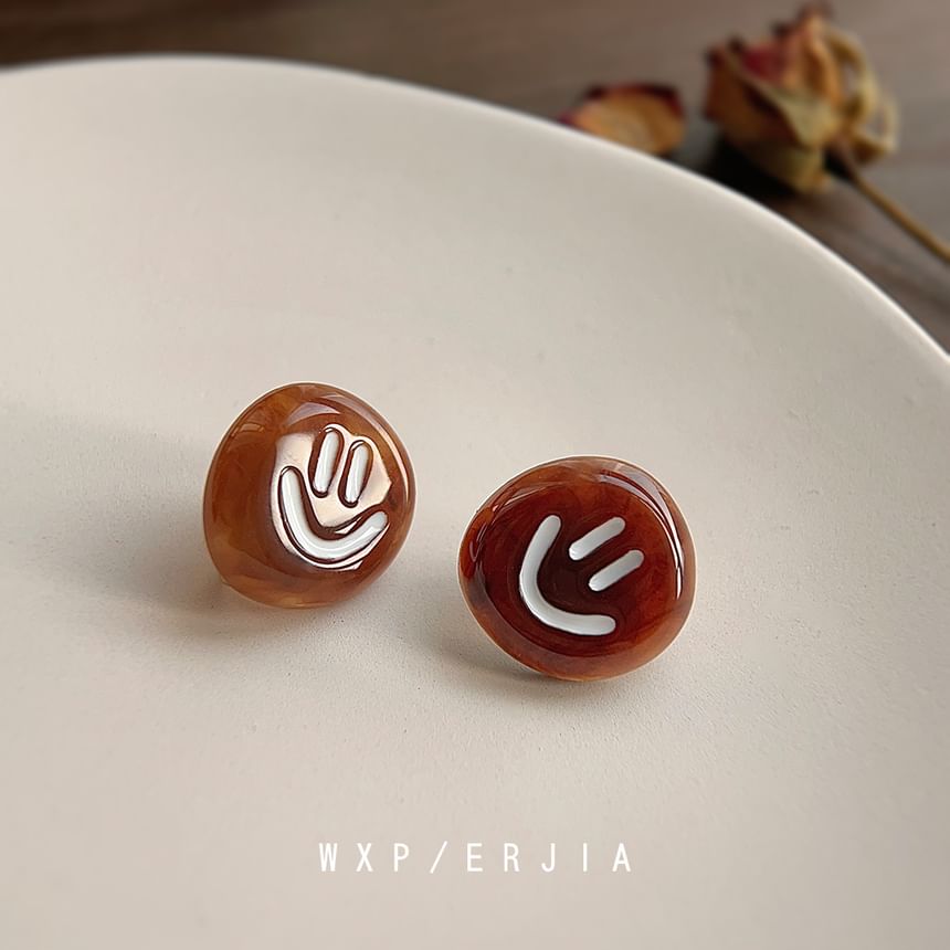 Smiley Asymmetrical Cuff Acetate Ear