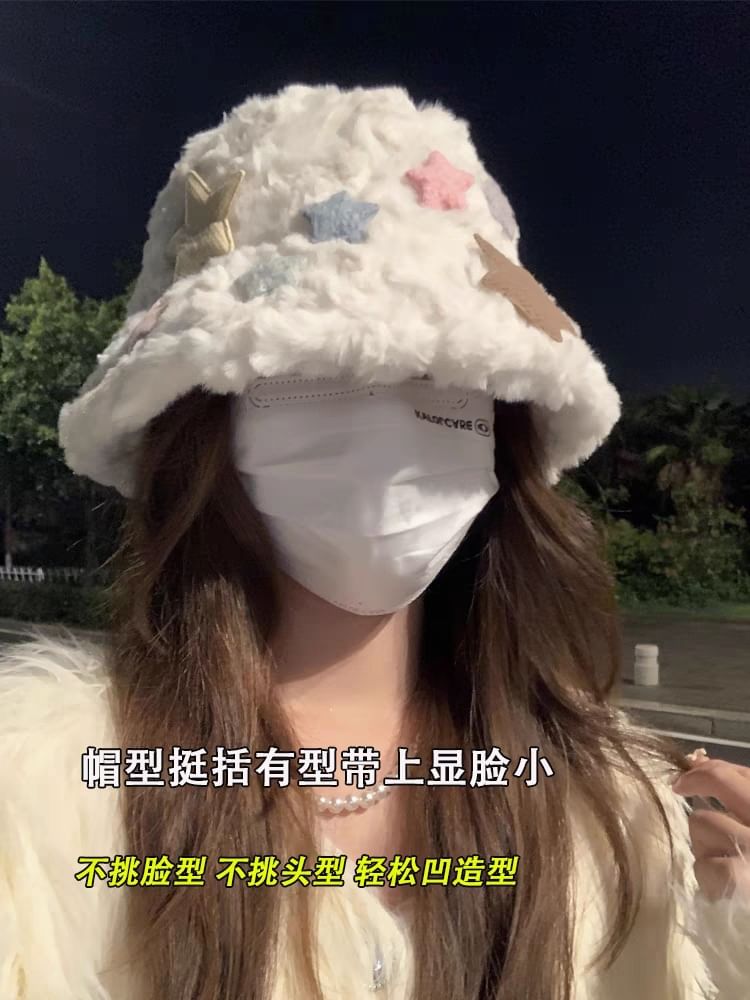 Hat Bucket Fleece Star Applique