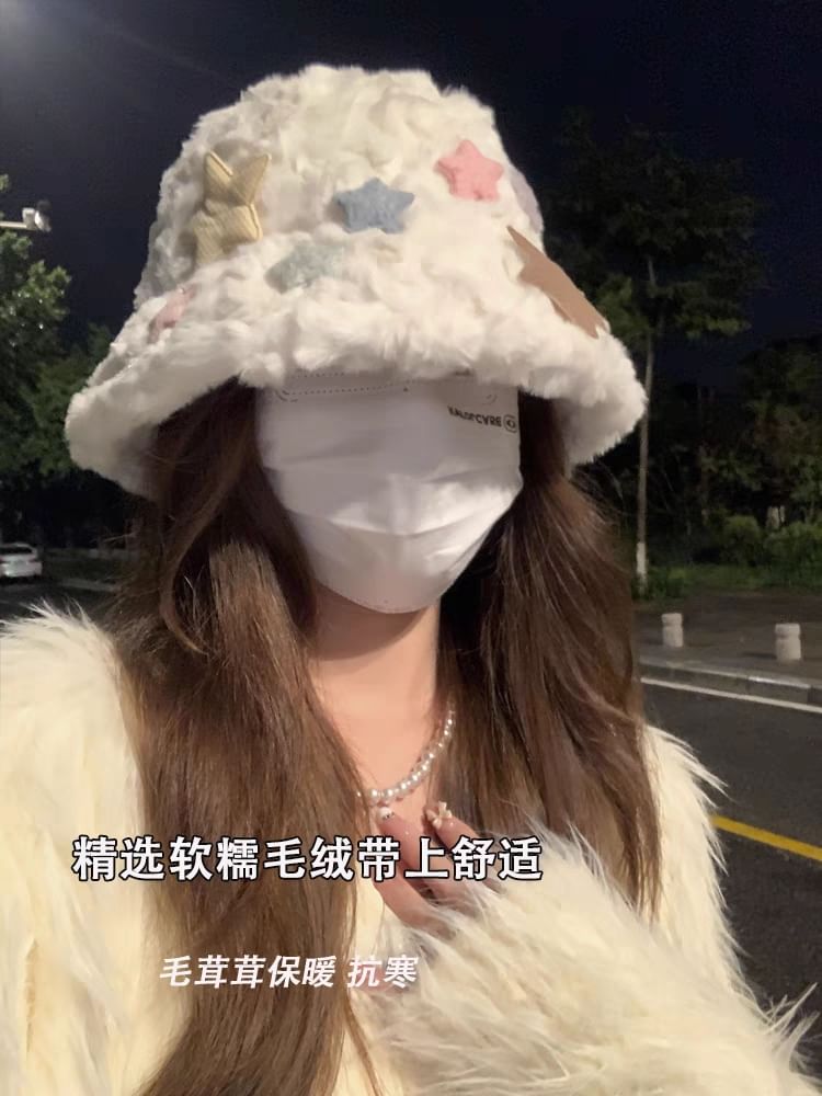 Hat Bucket Fleece Star Applique