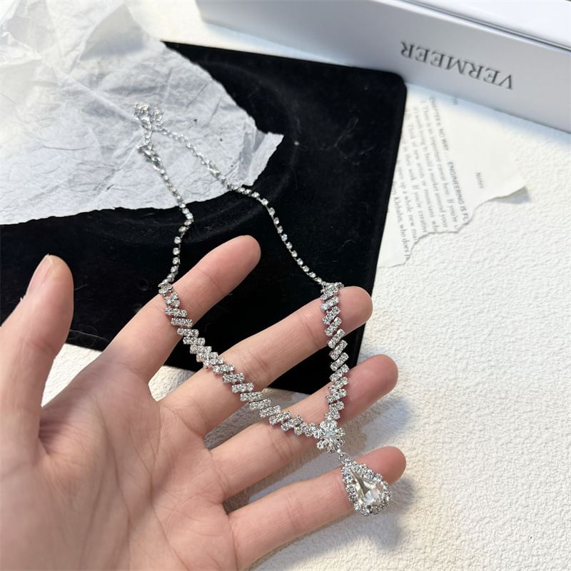 Rhinestone Drop Necklace
