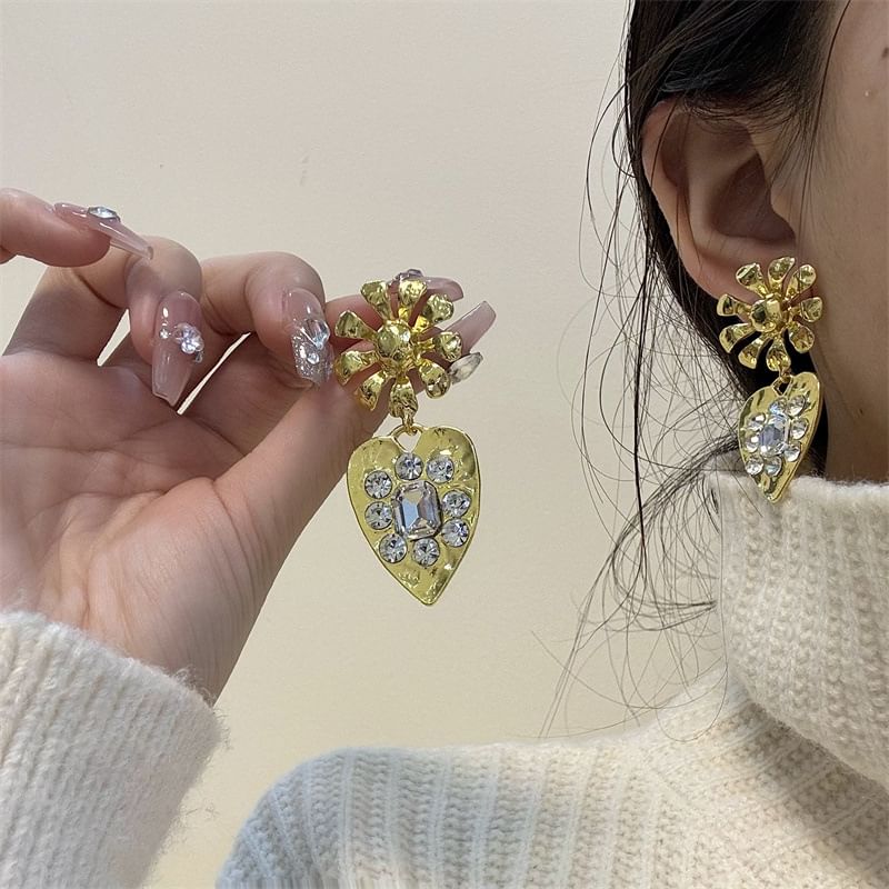 Rhinestone Drop Heart Earring