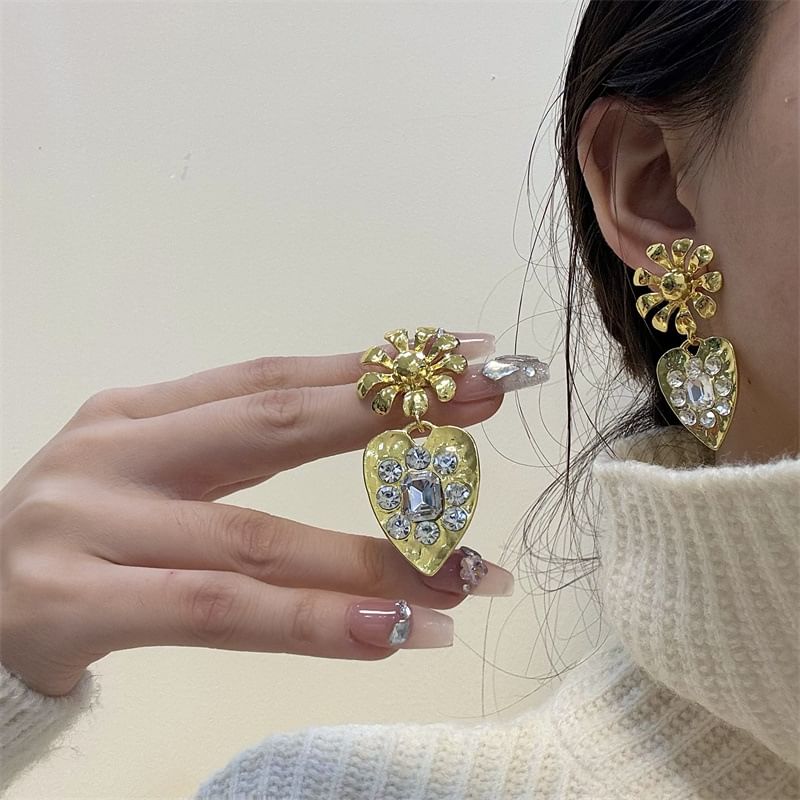 Rhinestone Drop Heart Earring