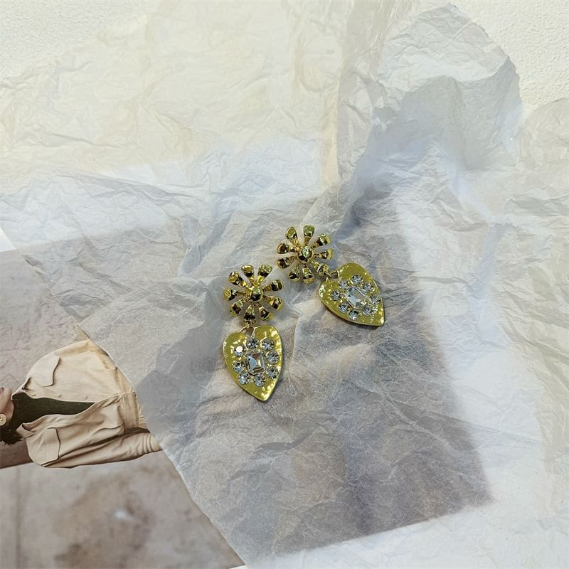 Rhinestone Drop Heart Earring