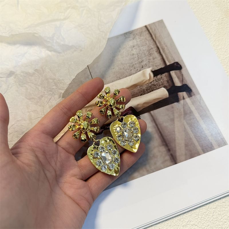 Rhinestone Drop Heart Earring
