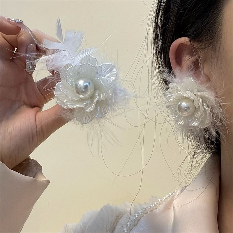 Drop Floral Frayed Earring