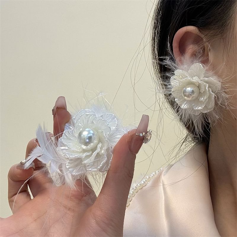 Drop Floral Frayed Earring