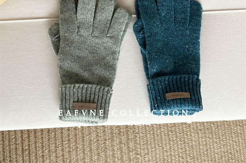 Applique Knit Wool Lettering Gloves Touchscreen