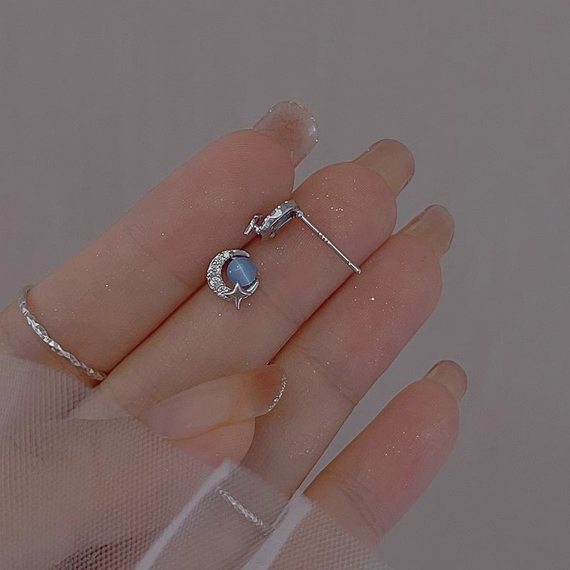 Earring Sterling Silver Stud Moon