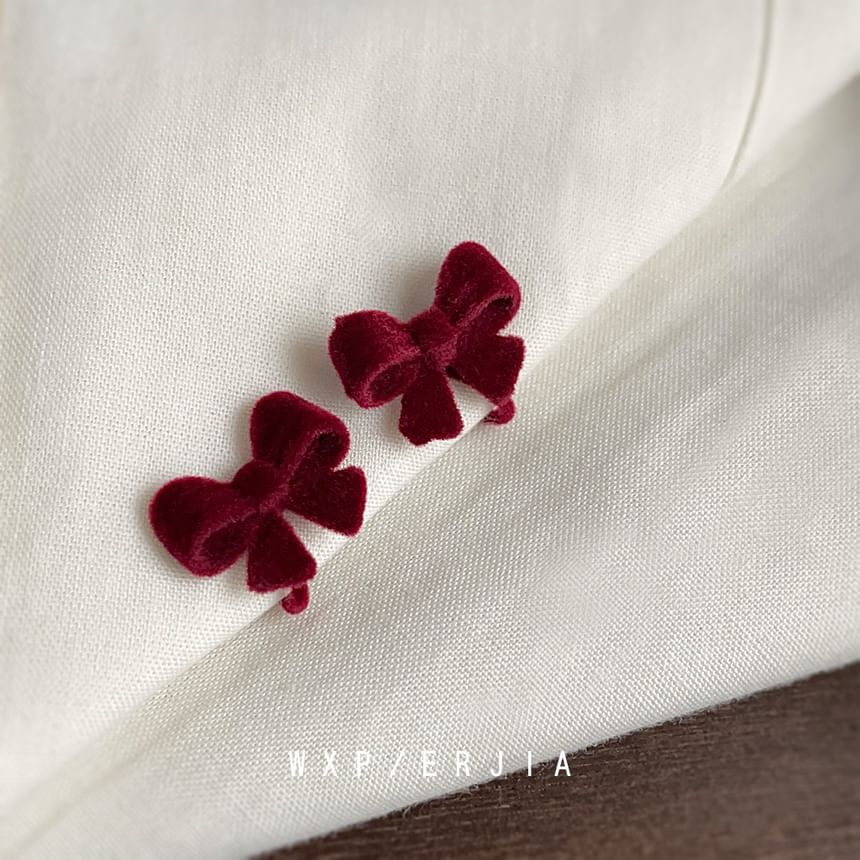 Bow Clip-On Velvet Earring