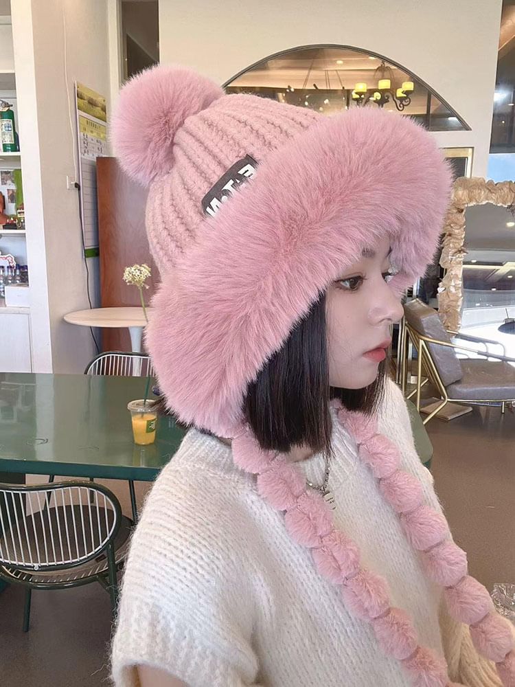 Lettering Hat Trapper Applique Knit Faux Fur