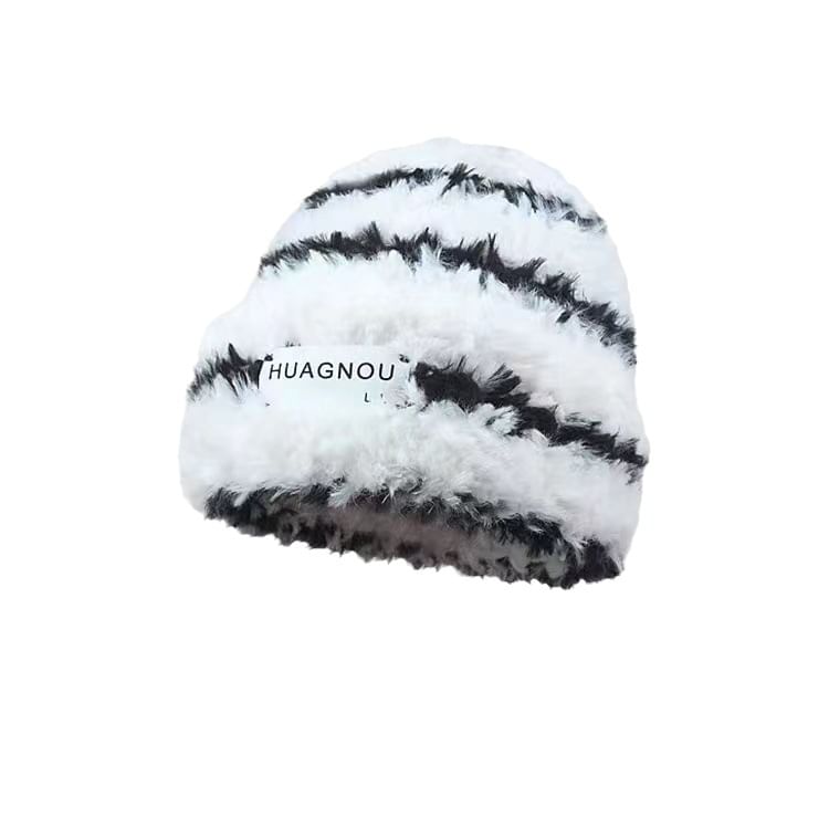 Beanie Lettering Striped