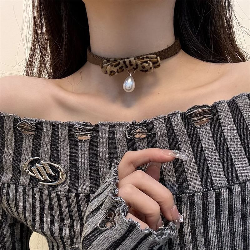 Print Bow Pearl Pendant Faux Choker Droplet Leopard