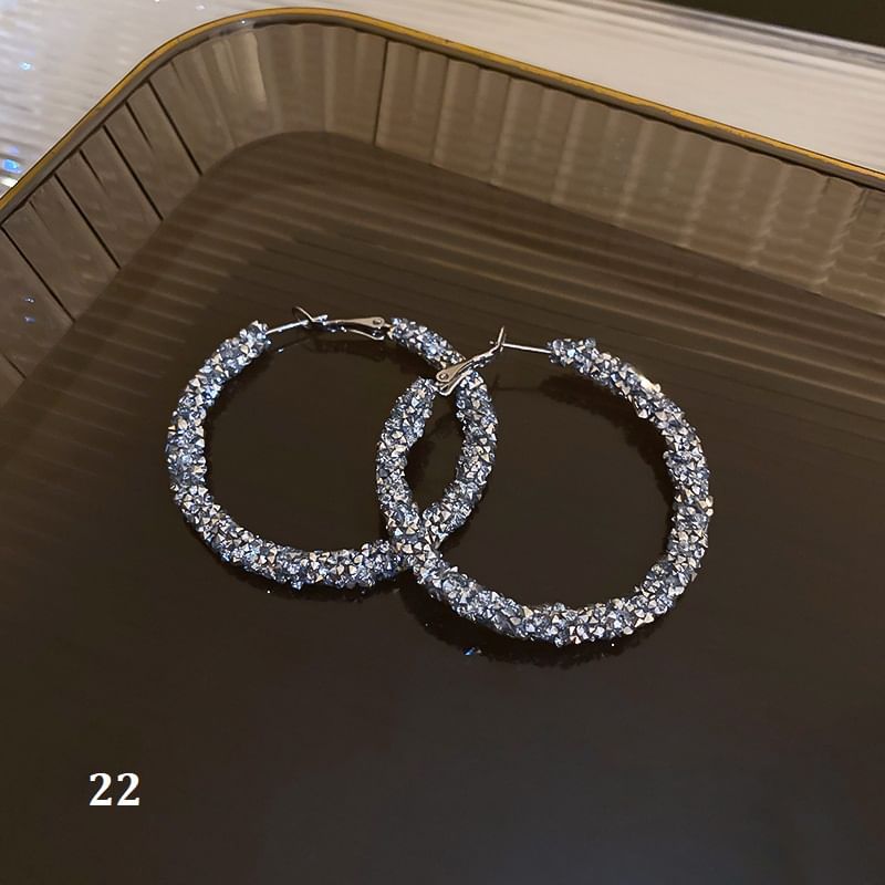 Earring (Various Silver Tone Designs)