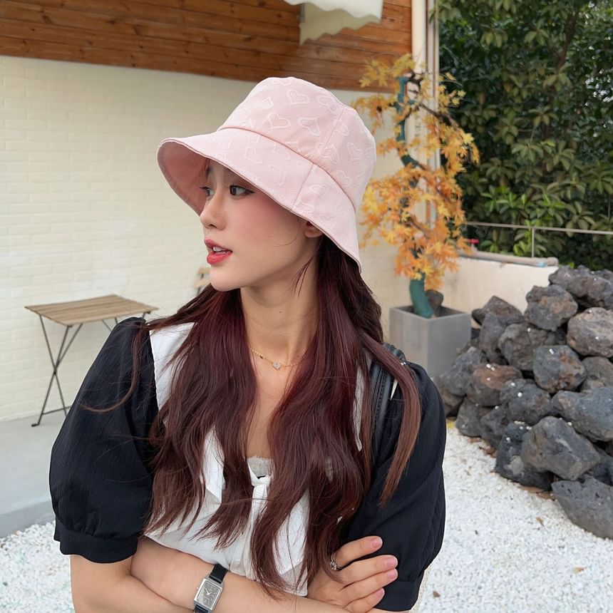 Heart Jacquard Hat Bucket